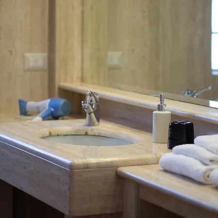 Apartment Indipendente In Centro A Con Parcheggio Gratuito